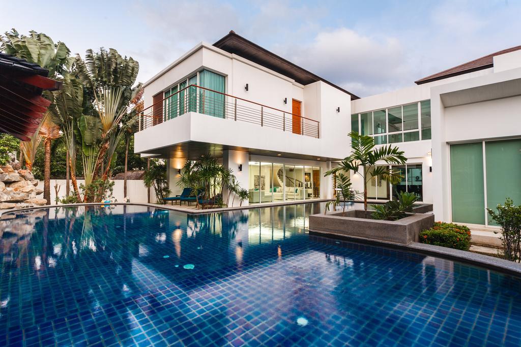 Kyerra Villa By Lofty Pantai Kamala Bagian luar foto