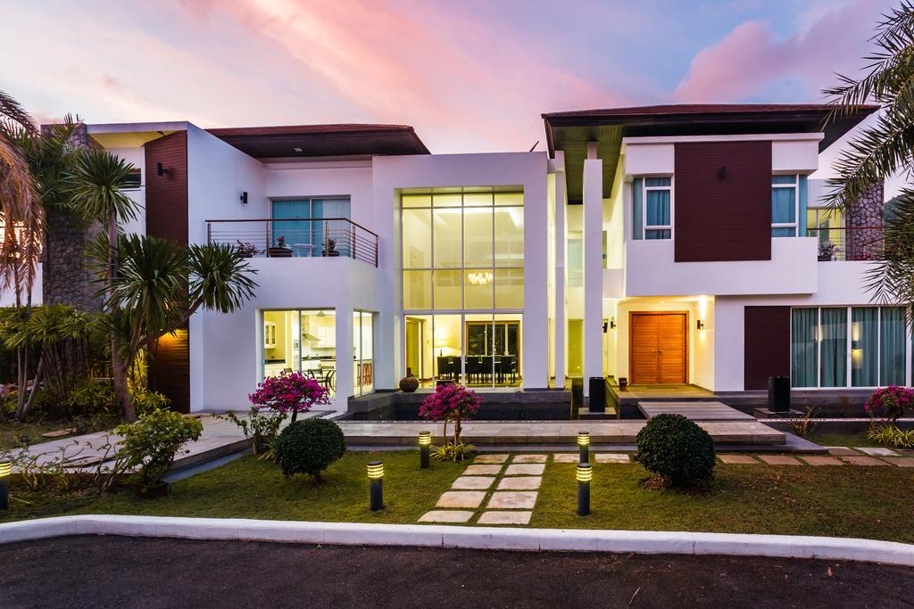 Kyerra Villa By Lofty Pantai Kamala Bagian luar foto