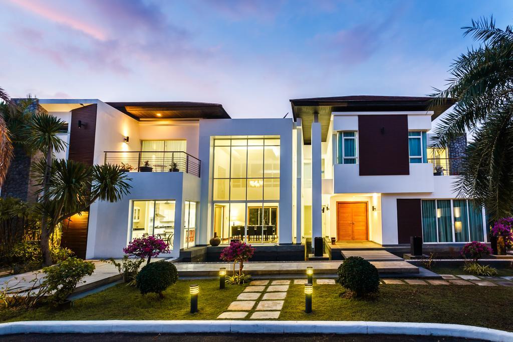Kyerra Villa By Lofty Pantai Kamala Bagian luar foto