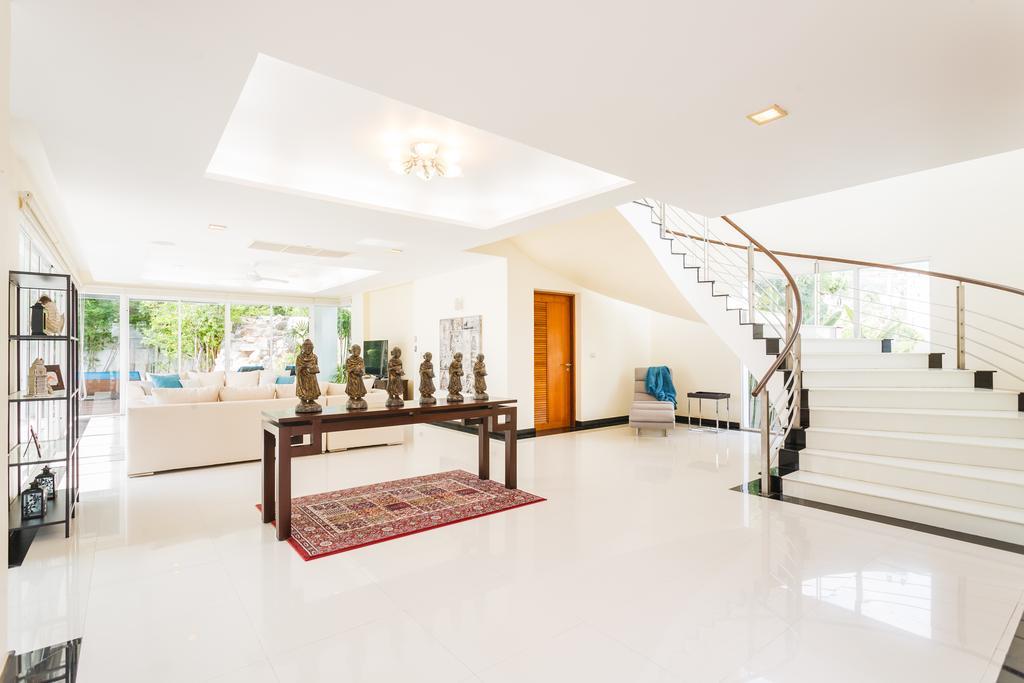 Kyerra Villa By Lofty Pantai Kamala Bagian luar foto