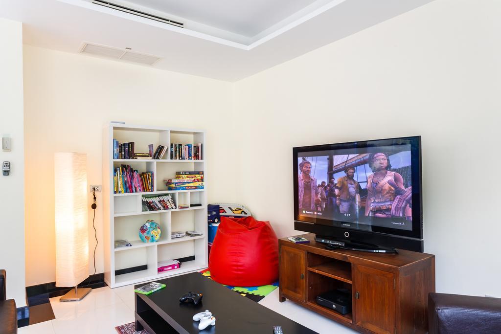 Kyerra Villa By Lofty Pantai Kamala Bagian luar foto