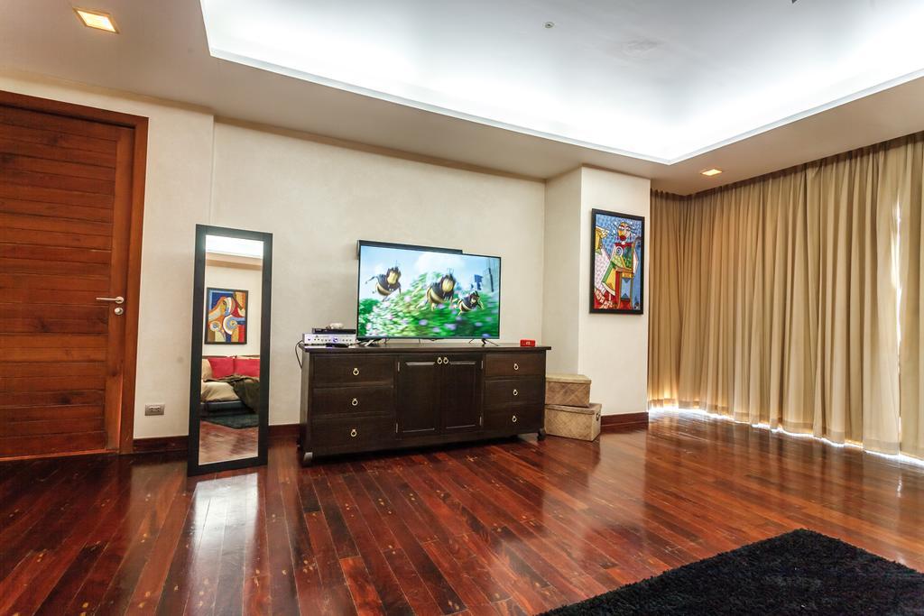 Kyerra Villa By Lofty Pantai Kamala Bagian luar foto